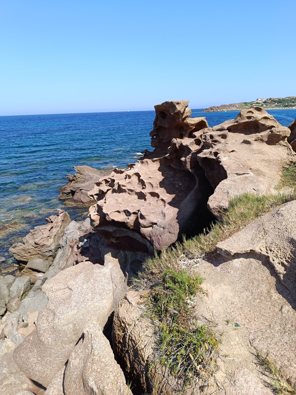 The coast and the rocks by N/A