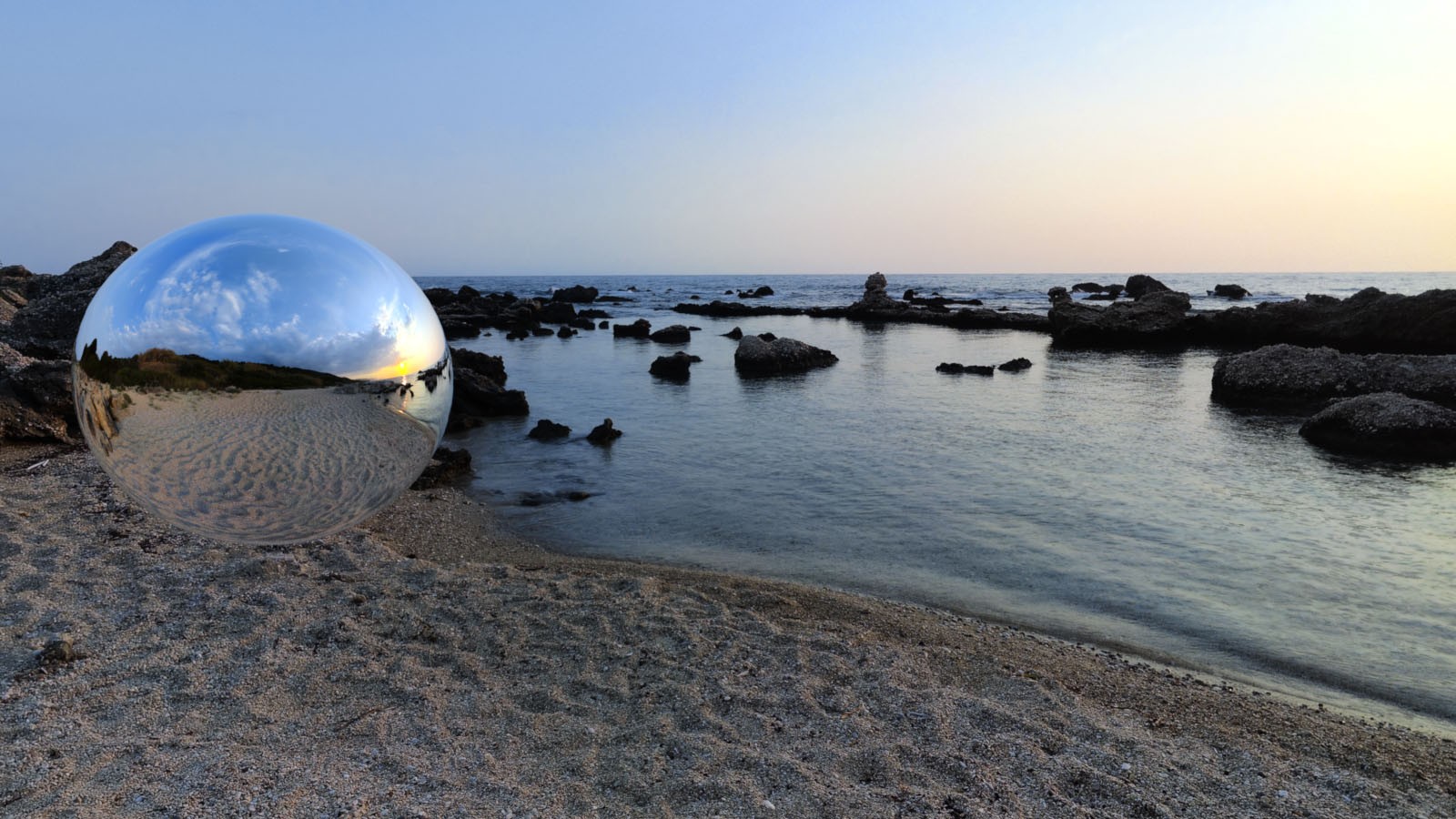 Craggy Beaches: 16K HDRI's by N/A